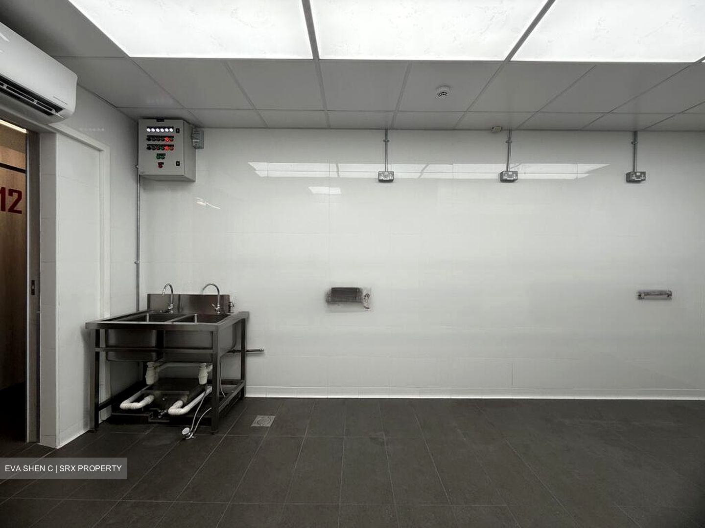 Chin Bee Drive (D22), Factory #462344051